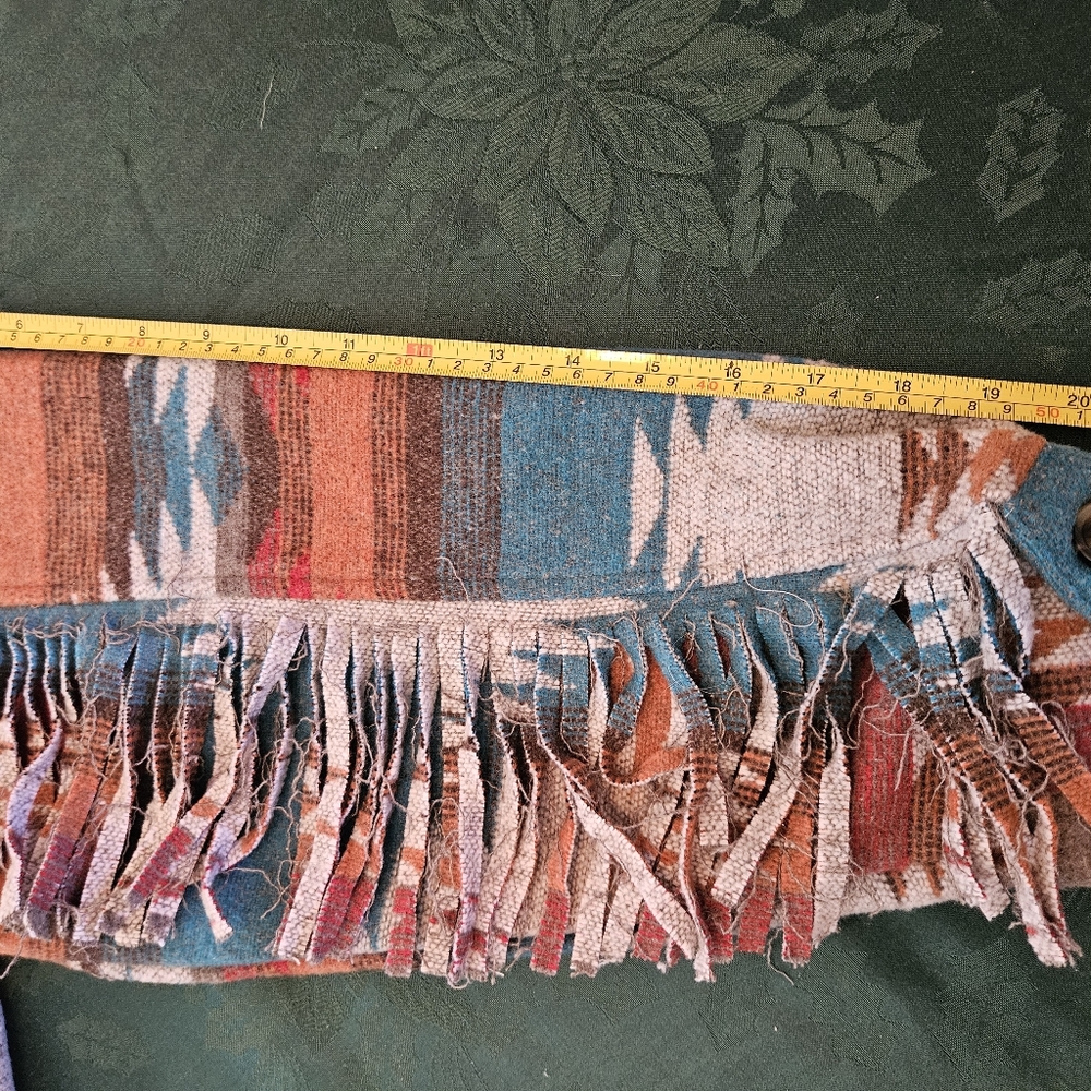 Southwestern Aztec Patterned Jacket - image 11